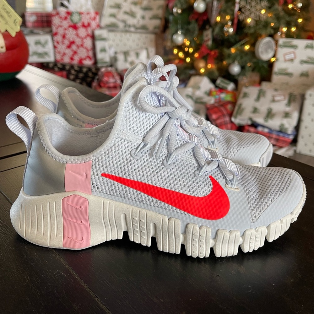 Nike Women’s Free Metcon 4 Training Shoes